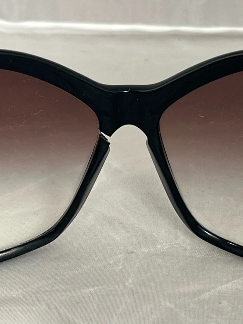 💕 PRADA Butterfly Frame Sunglasses Black 61- 15 SPR 18I (Damaged) - Picture 2 of 11